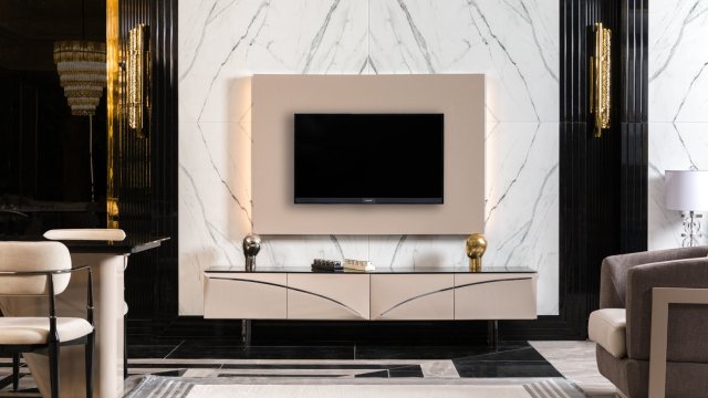 Klasik Mobilya ile Modern TV Ünitesi Dekorasyonu: Salonun Odak Noktası